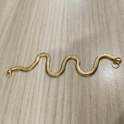 916 gold snake chain bracelet angled view