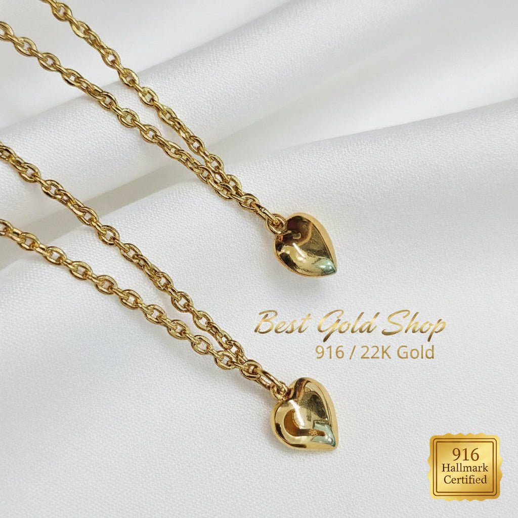 916 Gold Wan Zi Dangling Heart Bracelet | Slim 22K Design - View 4