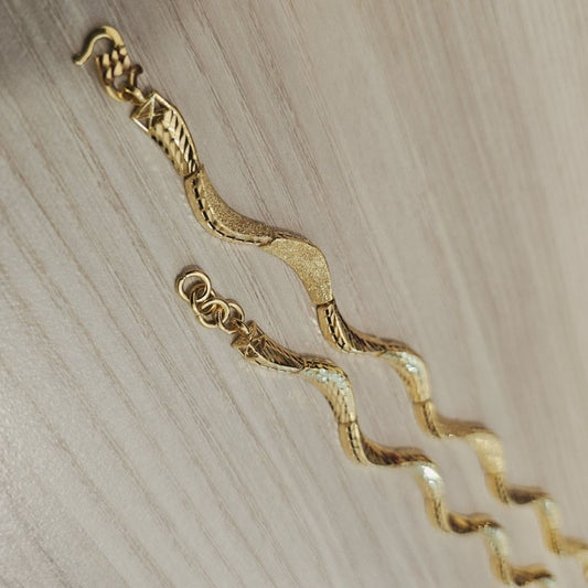 916 Gold Wavy Bracelet | New Design ElegantBraceletsBest Gold Shop