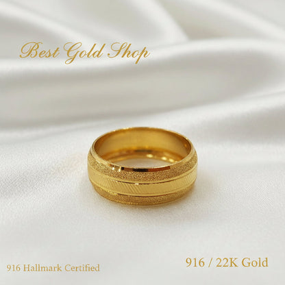 Alternate view of the 916 gold wide hollow ring Design 4