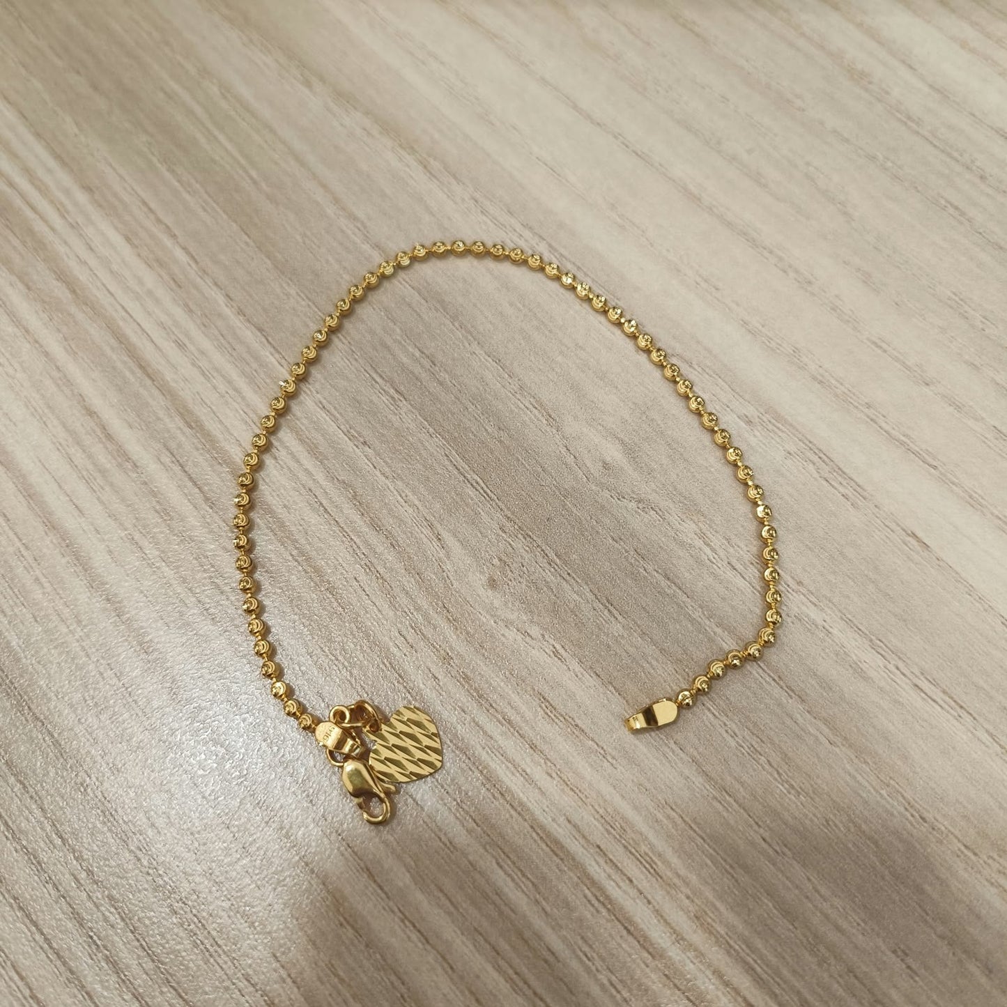 916 Gold Solid Bead Bracelet with Heart Charm