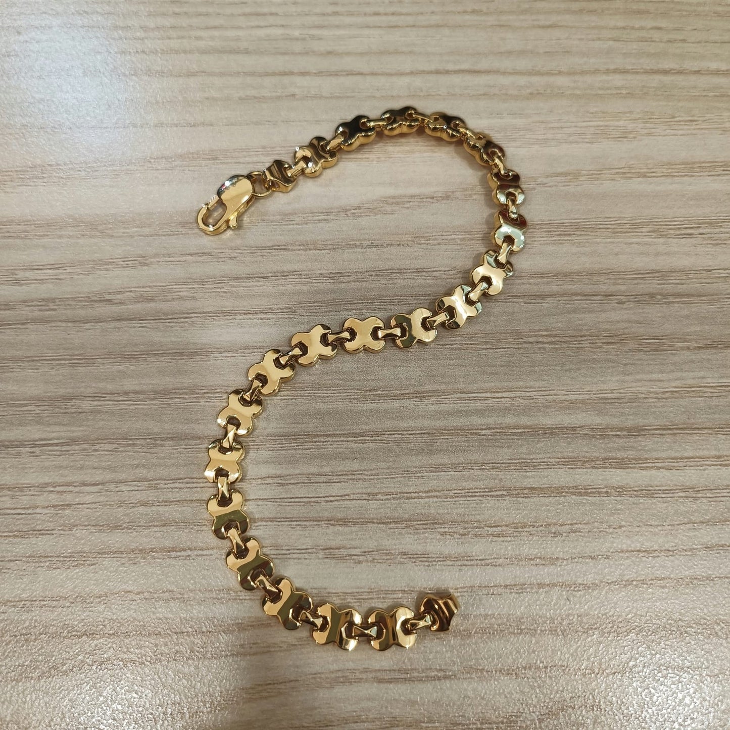 916 Gold Geometric Bracelet | Modern 22K Gold Design
