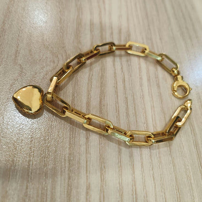 916 Gold Fancy Bracelet with Dangling Heart | Elegant 22K Gold Design