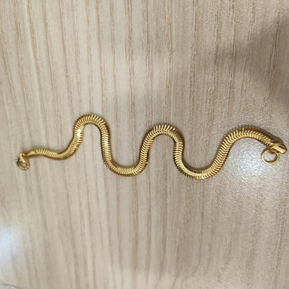 916 Gold Snake Chain Bracelet | Sleek 22K Gold Design