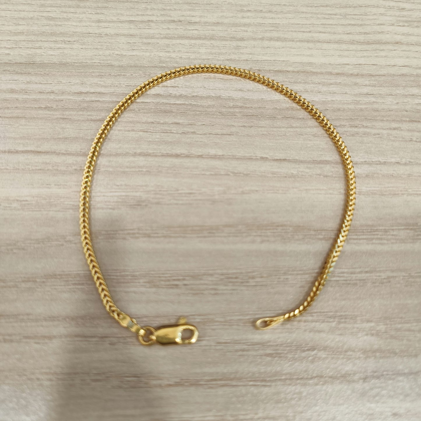 916 Gold Solid Box Bracelet | Classic Everyday 22K Gold Design