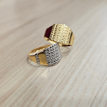 916 Gold Nuggets Ring Full Gold Feather Light