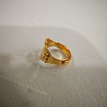 916 Gold Baby Ring Diamond cutting design new stock