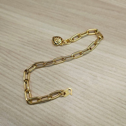 916 Gold Clip Link Bracelet with Dangling Heart