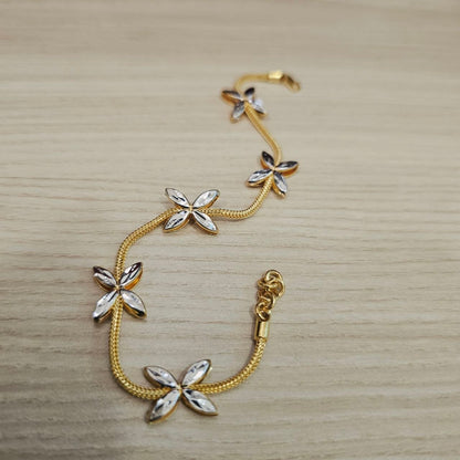 916 Gold 5 Flower Design Bracelet Two Tone