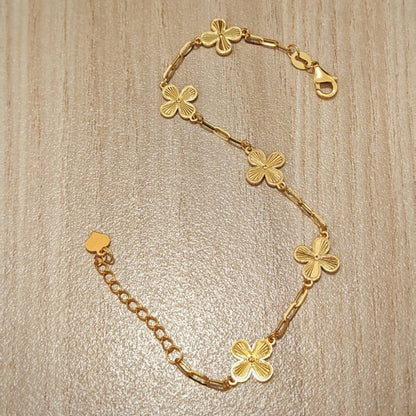916 Gold Petal Link Bracelet | Elegant Floral-Inspired Design