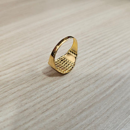 916 Gold Nuggets Ring Full Gold Feather Light