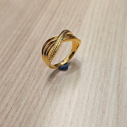 916 Gold Crisscross V5 Ring | New Lightweight Design