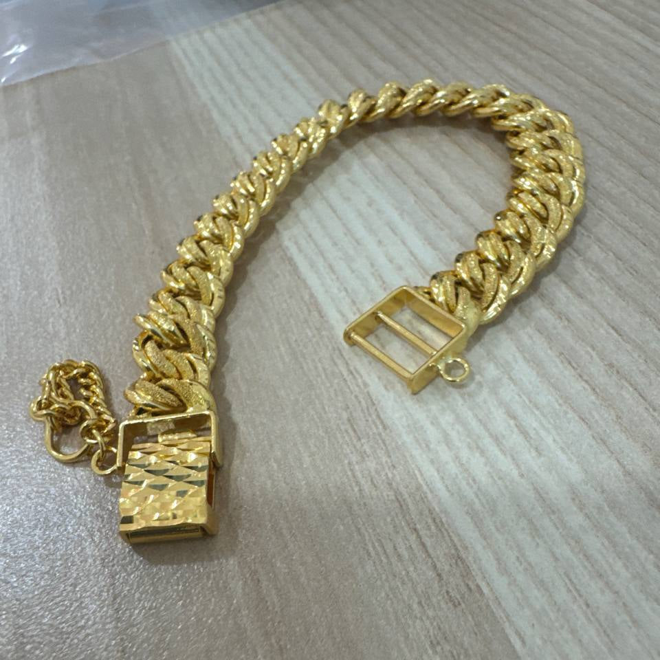 916 Gold Coconut Bracelet Heavier version