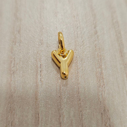 916 Gold Alphabert Pendant Feather Weight Smooth shiny Finish.