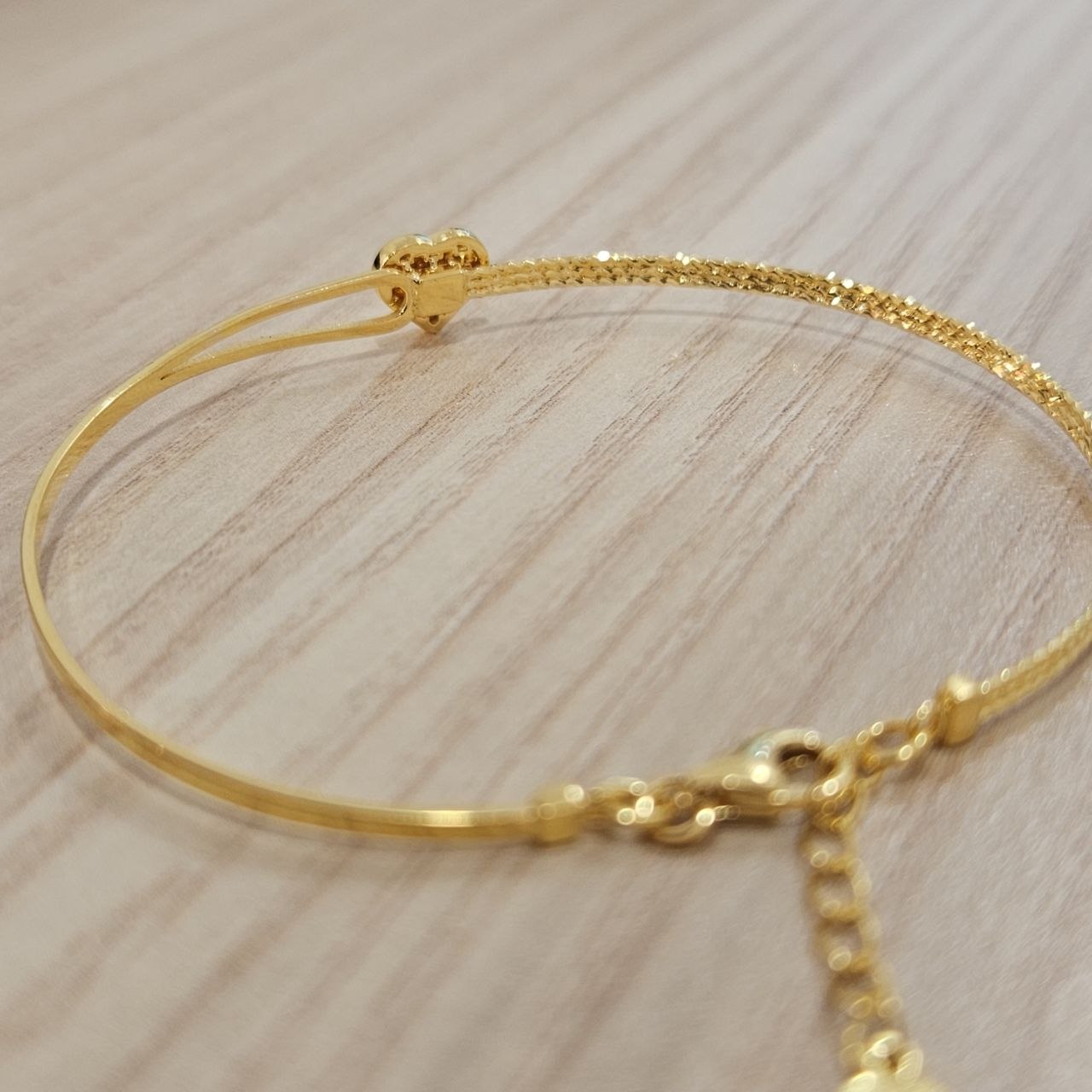 916 Gold Slim Bangle Light Weight