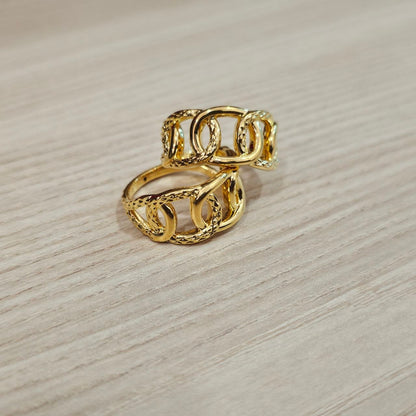 916 Gold Interlock Design Ring Latest Design and Feather Light