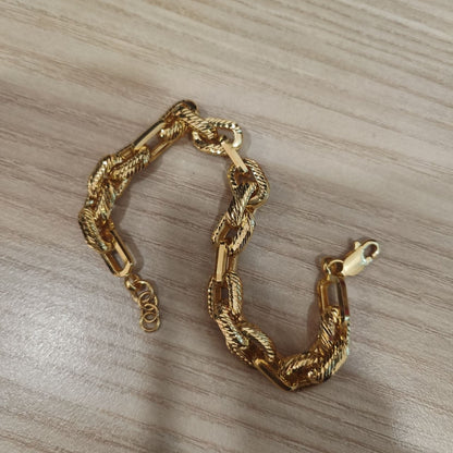 916 Gold Hollow Wan Zi Bracelet | Elegant 22K Gold Design