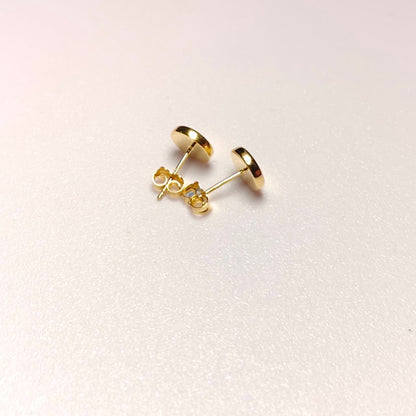 916 Gold Shiny Flat Earrings | Elegant 22K Gold Design