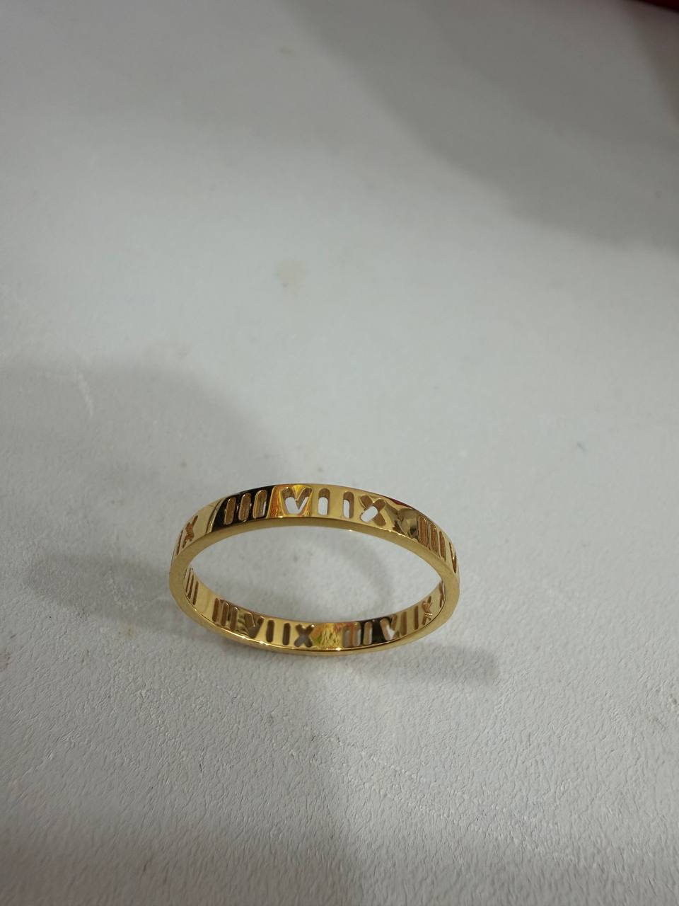 916 Gold Mini Roman Numeral Ladies Ring