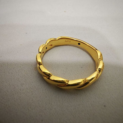 916 Gold Half Twisted Ring New Design Feather Light Rings