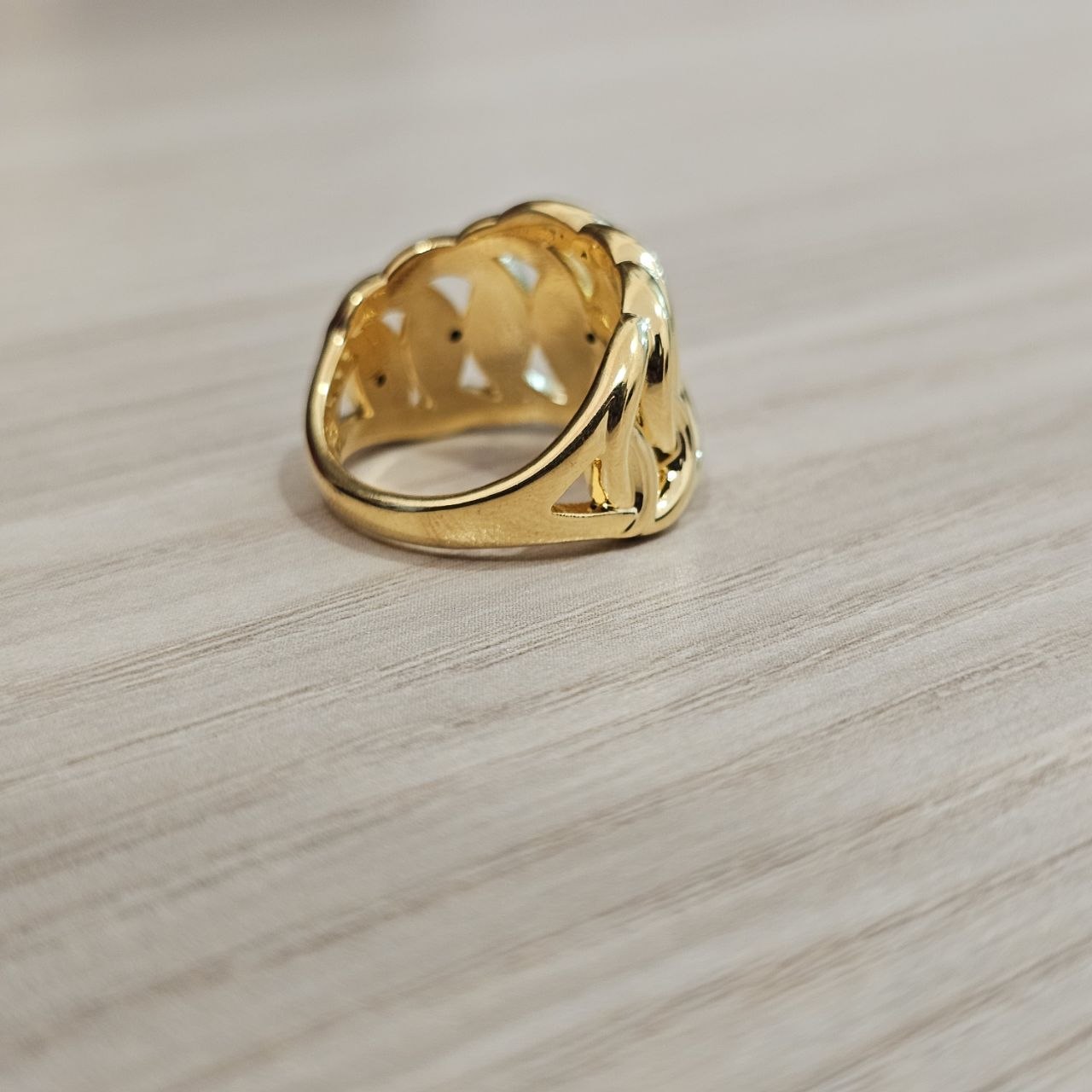 916 Gold Crescent Chain Ring Latest Design Bold and Feather Light
