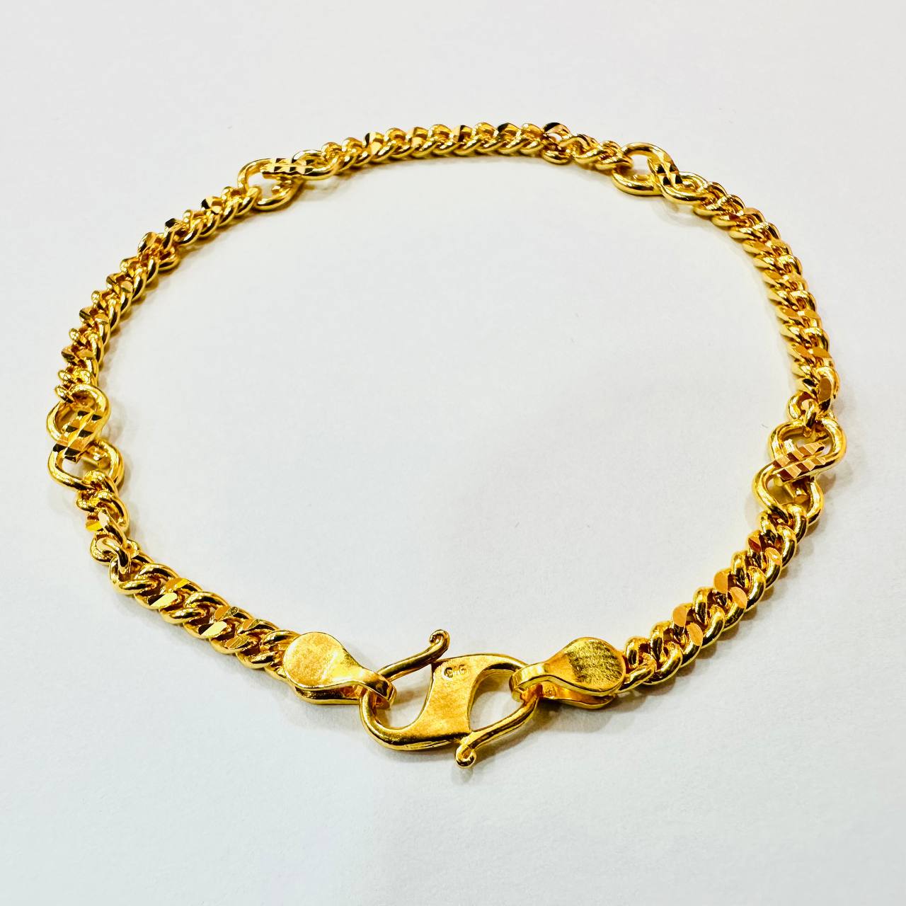 22k / 916 Gold Fishbone infinity bracelet-916 gold-Best Gold Shop